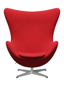 Fritz Hansen Ægget, sort læder/aluminium af Arne Jacobsen><noscript><img width=
