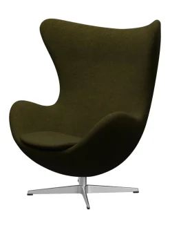 Fritz Hansen Ægget, sort læder/aluminium af Arne Jacobsen><noscript><img width=