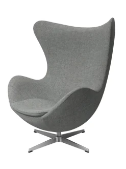 Fritz Hansen Ægget, sort læder/aluminium af Arne Jacobsen><noscript><img width=