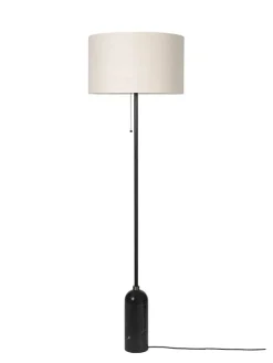 GUBI Gravity Gulvlampe fra><noscript><img width=