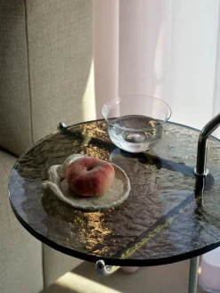 &Tradition Halten SH9 Sidebord, warm black & smoked glass fra> Sideborde Og Små Borde