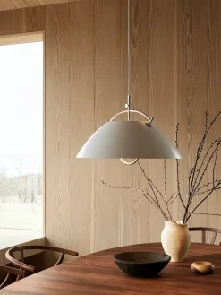 Carl Hansen & Søn HJW37 Pendel u. Hejs af Hans J. Wegner><noscript><img width=