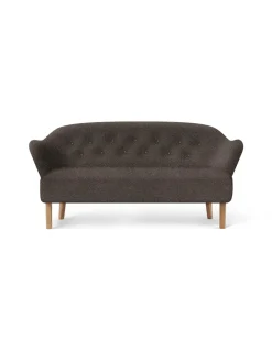 Audo Copenhagen Ingeborg Sofa fra><noscript><img width=