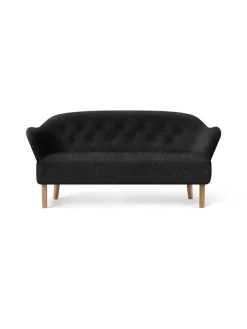 Audo Copenhagen Ingeborg Sofa fra><noscript><img width=
