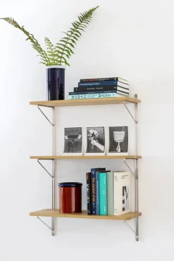 Nine Inline Wall Shelving fra> Hylder