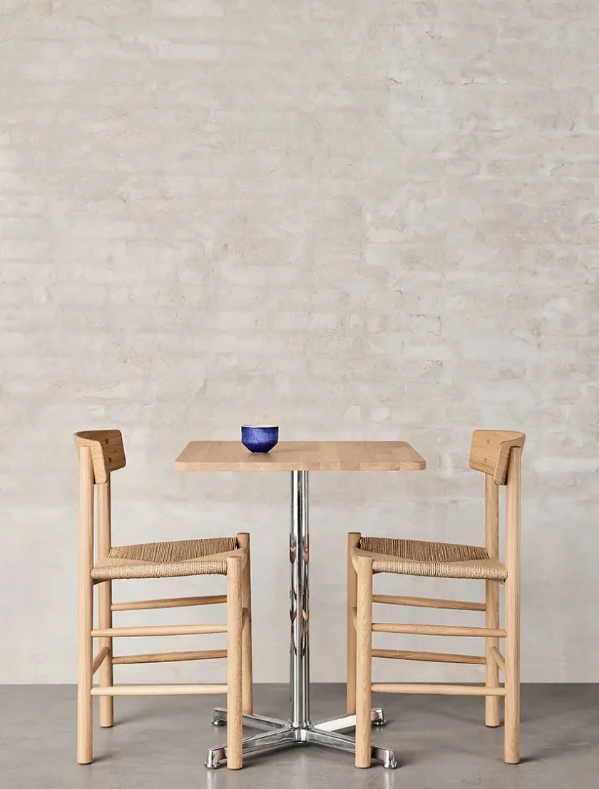Fredericia Furniture J39 Folkestolen af Børge Mogensen> Spisebordsstole