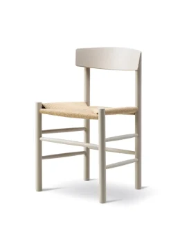 Fredericia Furniture J39 Folkestolen, Khaki grøn af Børge Mogensen><noscript><img width=