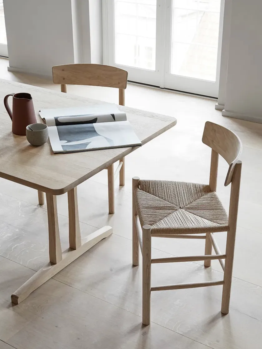 Fredericia Furniture J39 Folkestolen, lys olieret eg af Børge Mogensen> Spisebordsstole