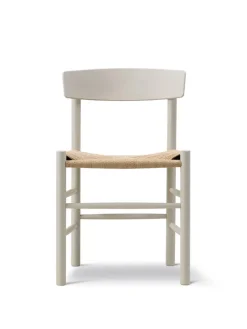 Fredericia Furniture J39 Folkestolen, Pebble grey af Børge Mogensen> Spisebordsstole