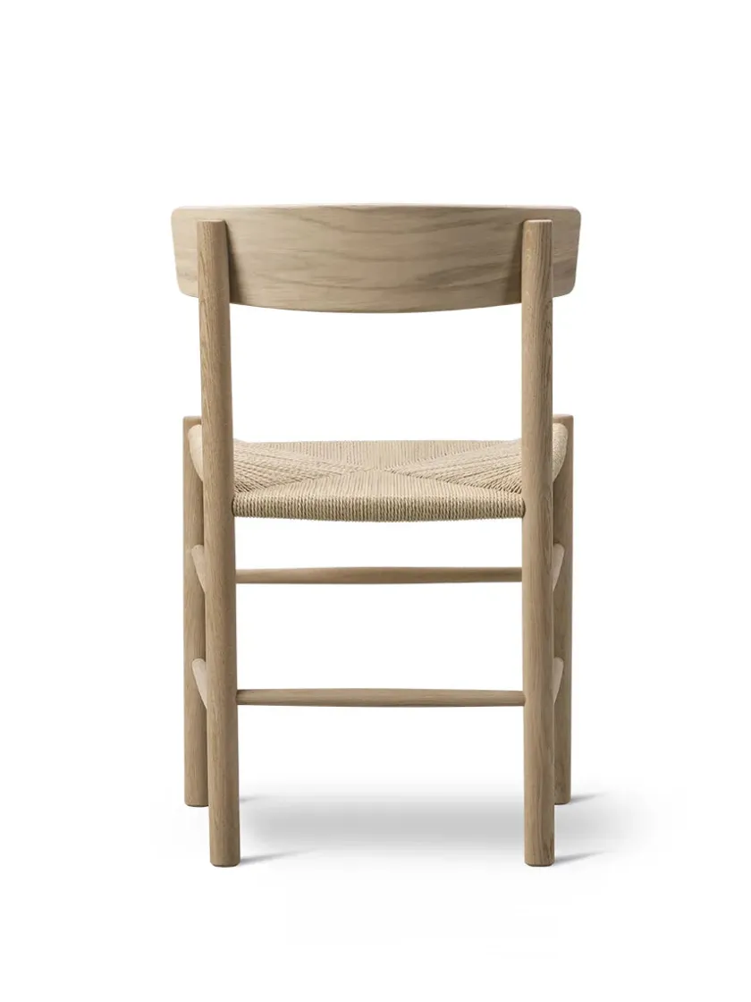 Fredericia Furniture J39 Folkestolen, sæbebehandlet eg af Børge Mogensen> Spisebordsstole