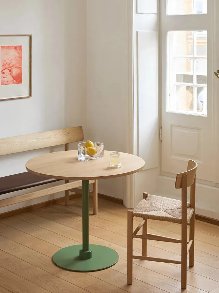 Fredericia Furniture J39 Folkestolen, sæbebehandlet eg af Børge Mogensen> Spisebordsstole