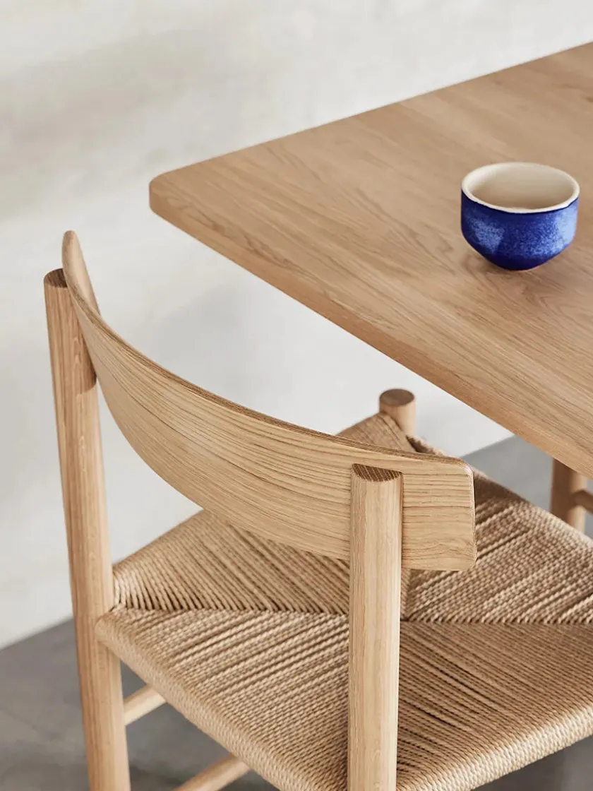Fredericia Furniture J39 Folkestolen, sæbebehandlet eg af Børge Mogensen> Spisebordsstole