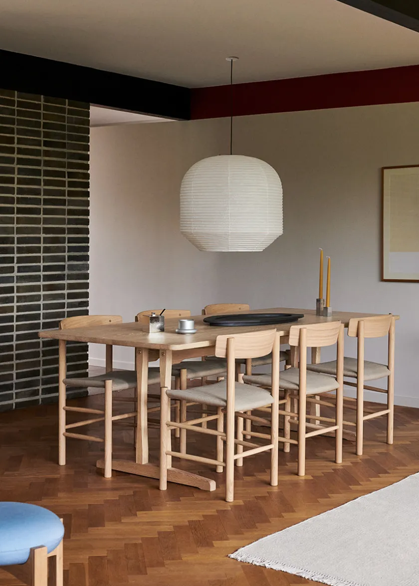 Fredericia Furniture J39 Folkestolen Sædepolstret, Sort Læder af Børge Mogensen> Spisebordsstole