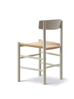 Fredericia Furniture J39 Folkestolen, sortlakeret bøg af Børge Mogensen><noscript><img width=