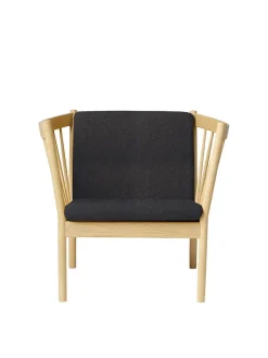 FDB Møbler J146 Lounge Chair fra><noscript><img width=