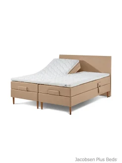 Jacobsen Plus Beds – Sengegavl Curve, Sand><noscript><img width=