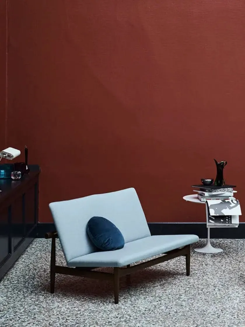 House of Finn Juhl Japan 2 pers. sofa, eg klar olie af Finn Juhl> Sofaer