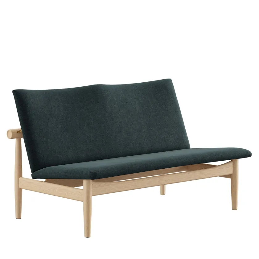 House of Finn Juhl Japan 2 pers. sofa, eg olie af Finn Juhl> Sofaer