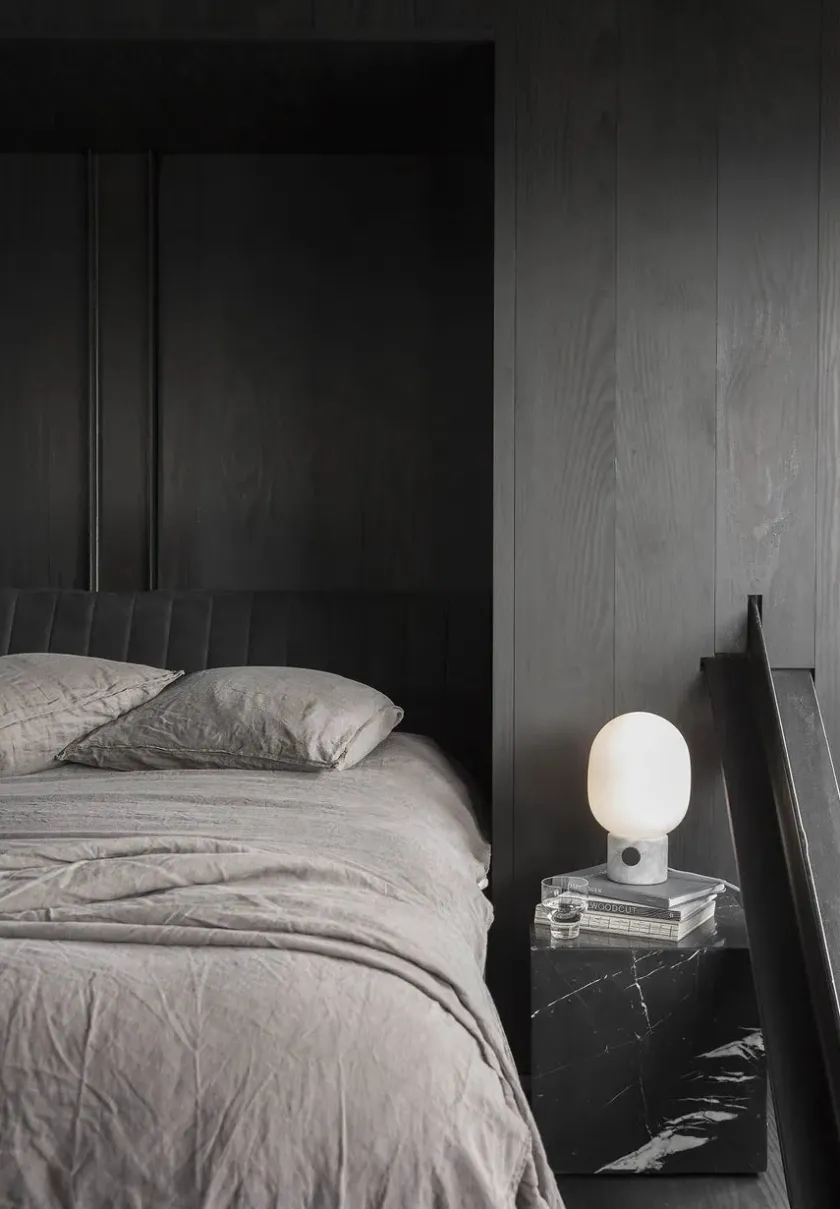 Audo Copenhagen JWDA Table Lamp, red travertine stone fra> Spots