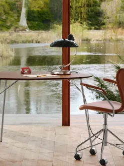 Fritz Hansen Kaiser Idell Bordlampe fra><noscript><img width=