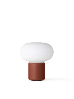 New Works Karl-Johan portable bordlampe, Cold Black fra><noscript><img width=