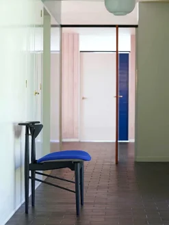 House of Finn Juhl Karmstolen, eg olie af Finn Juhl><noscript><img width=