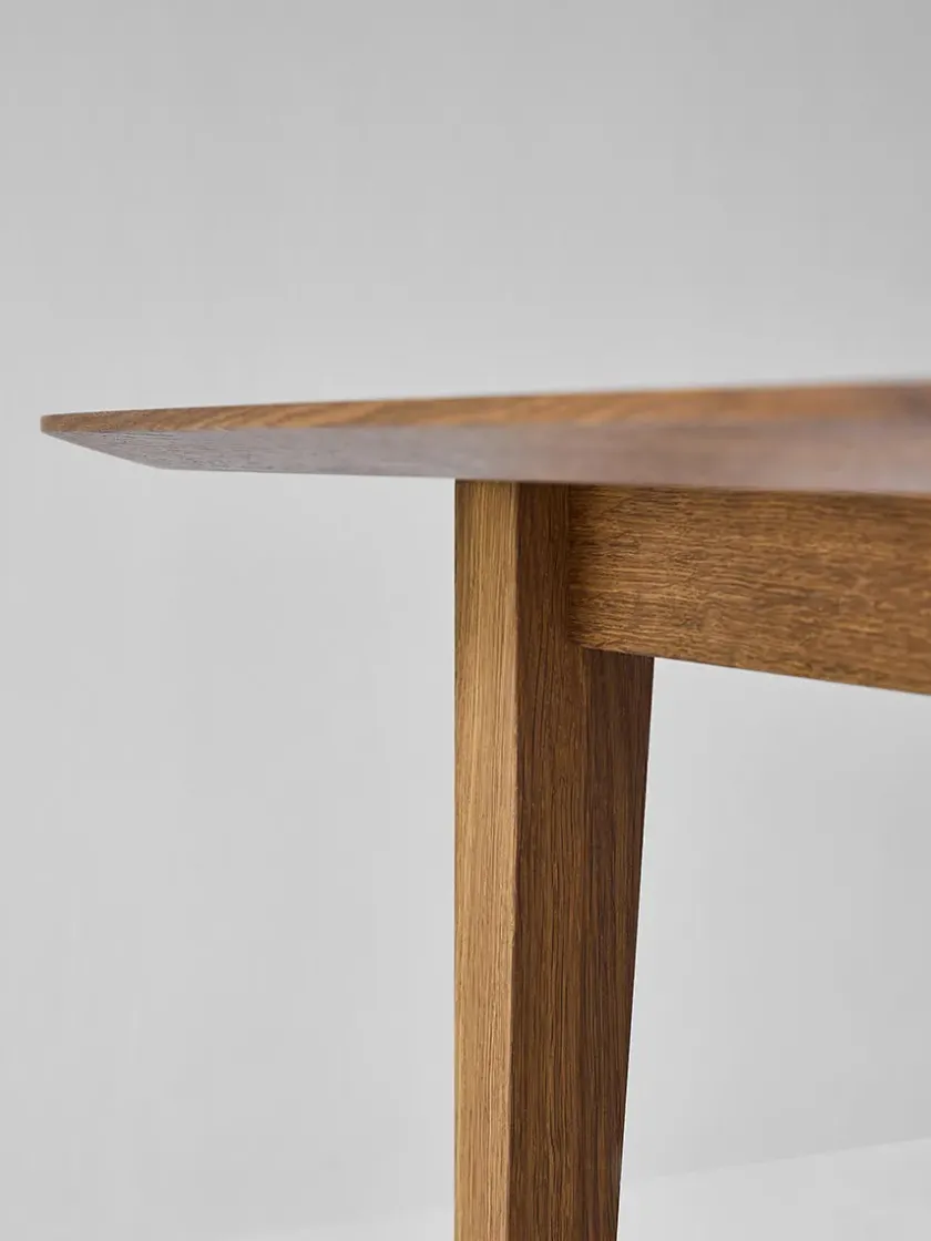 DK3 Kia's Table fra> Spiseborde