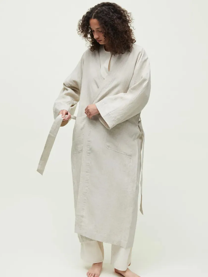 Aiayu Kimono Linen, navy fra> Gaver Til Hende|Tøj