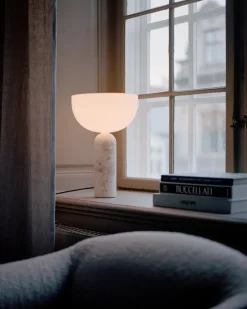 New Works Kizu Bordlampe Large, White Marble fra><noscript><img width=