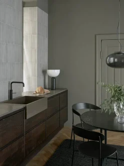 New Works Kizu Bordlampe Large, White Marble fra><noscript><img width=
