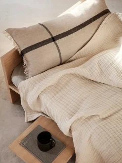 Ferm Living Kona Side Table fra><noscript><img width=