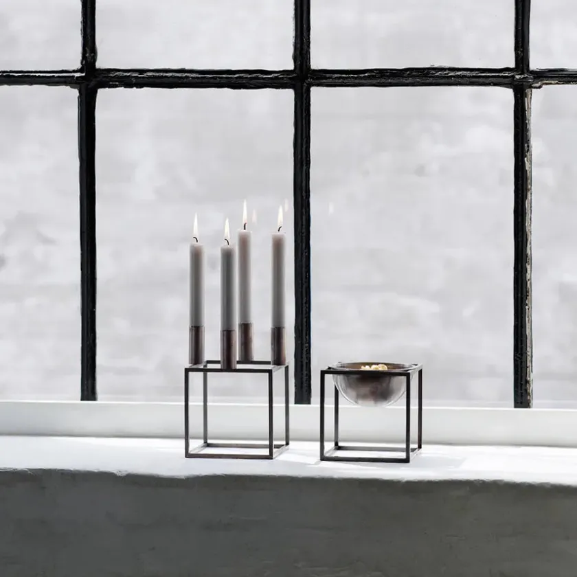 Audo Copenhagen Kubus 4 Lysestage, bruneret kobber fra> Adventsstager|Lysestager
