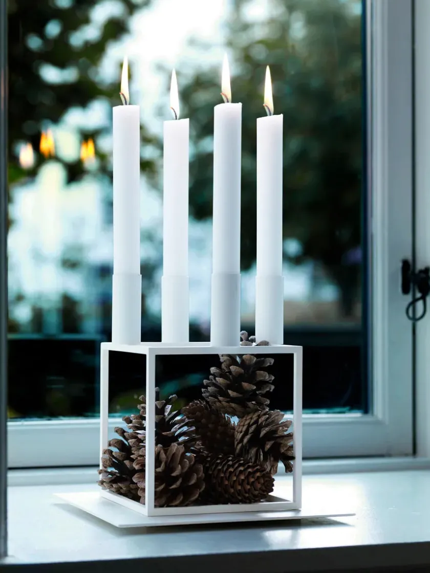 Audo Copenhagen Kubus 4 Lysestage, zink fra> Adventsstager|Lysestager