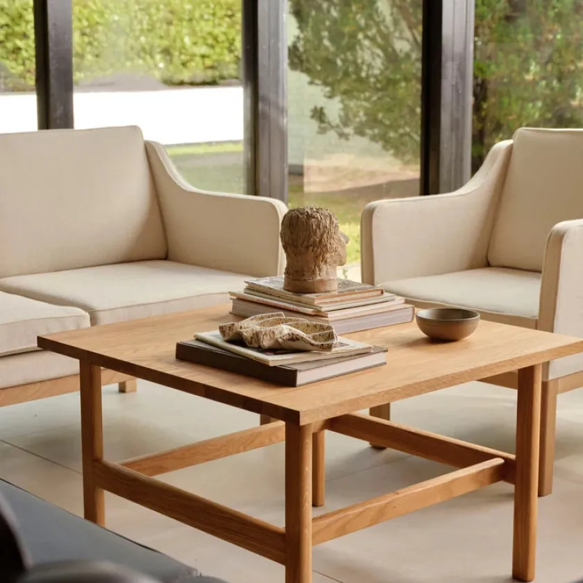 FDB Møbler L45 MK154 2 pers. sofa, beige tekstil af Mogens Koch> Sofaer