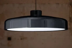 Nine Lacquer pendant large, black fra> Pendler|Spots