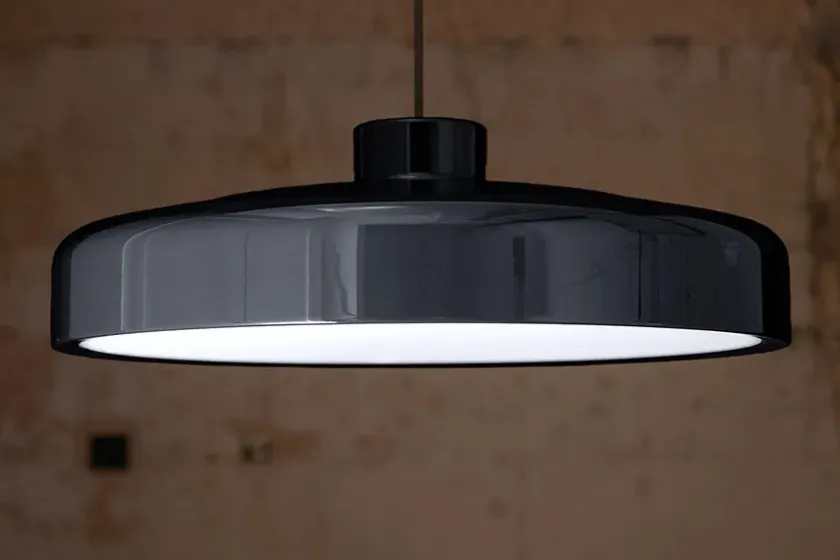 Nine Lacquer pendant large, grey fra> Pendler|Spots
