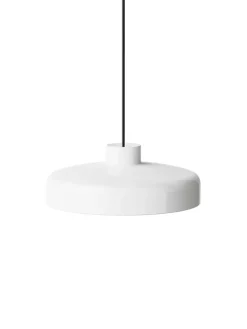 Nine Lacquer pendant medium, black fra><noscript><img width=