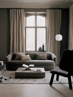 New Works Lantern gulvlampe fra> Gulvlamper|Spots