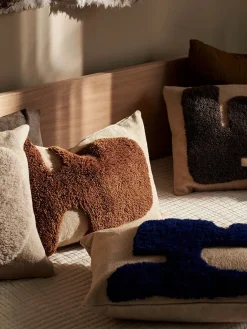 Ferm Living Lay Cushion, 60x40 cm fra> Puder Og Plaider|Puder