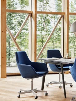 Fritz Hansen Lille Giraf Kontorstol af Arne Jacobsen> Kontorstole