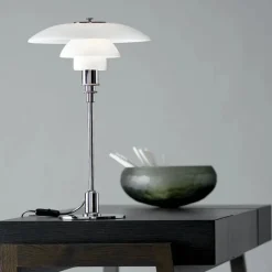 Louis Poulsen Limited Edition 2025 PH 3/2 Bordlampe fra><noscript><img width=