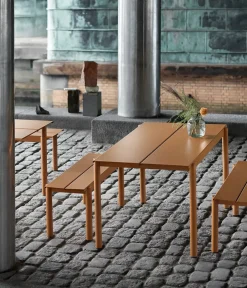Muuto Linear Steel Bench, 170 cm fra> Havebænke