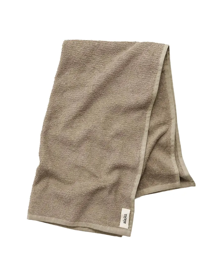 Aiayu Linen Bath Towel, 70 x 140 cm fra> Badeværelsestekstiler