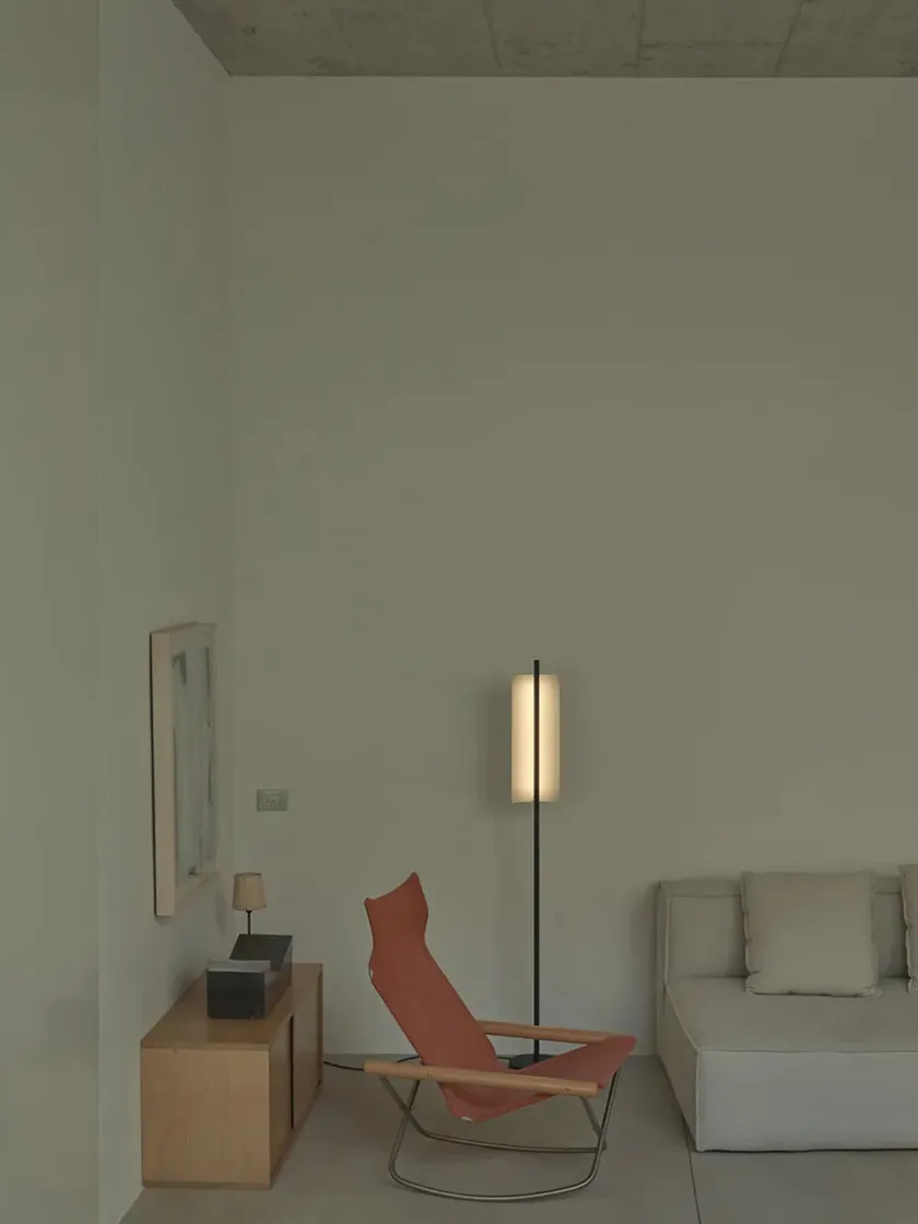 Santa & Cole Lámina 45 Gulvlampe fra Santa and Cole> Gulvlamper|Spots
