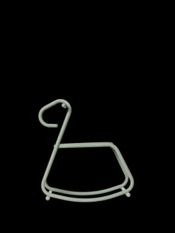 Ferm Living Lussi Rocking Horse – skulpturel gyngehest fra><noscript><img width=