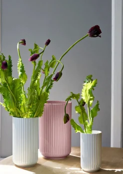 Lyngby Porcelæn Lyngbyvasen i grøn glas fra><noscript><img width=
