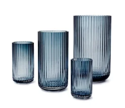 Lyngby Porcelæn Lyngbyvasen i grøn glas fra><noscript><img width=