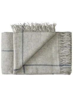 Silkeborg Uldspinderi Mandø Plaid, medium grey fra><noscript><img width=