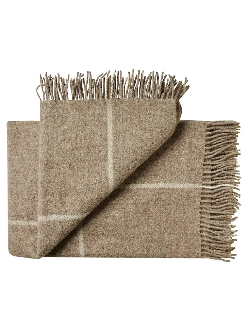 Silkeborg Uldspinderi Mandø Plaid, medium grey fra> Puder Og Plaider