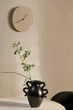 Ferm Living Melt Wall Clock fra> Gaver Til Ham|Vægure